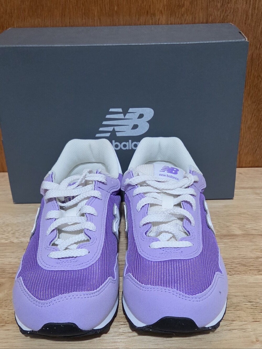 New Balance 515 Kids Youth Size 5 Purple White Running Shoes Sneakers GC515BL - Picture 2 of 14